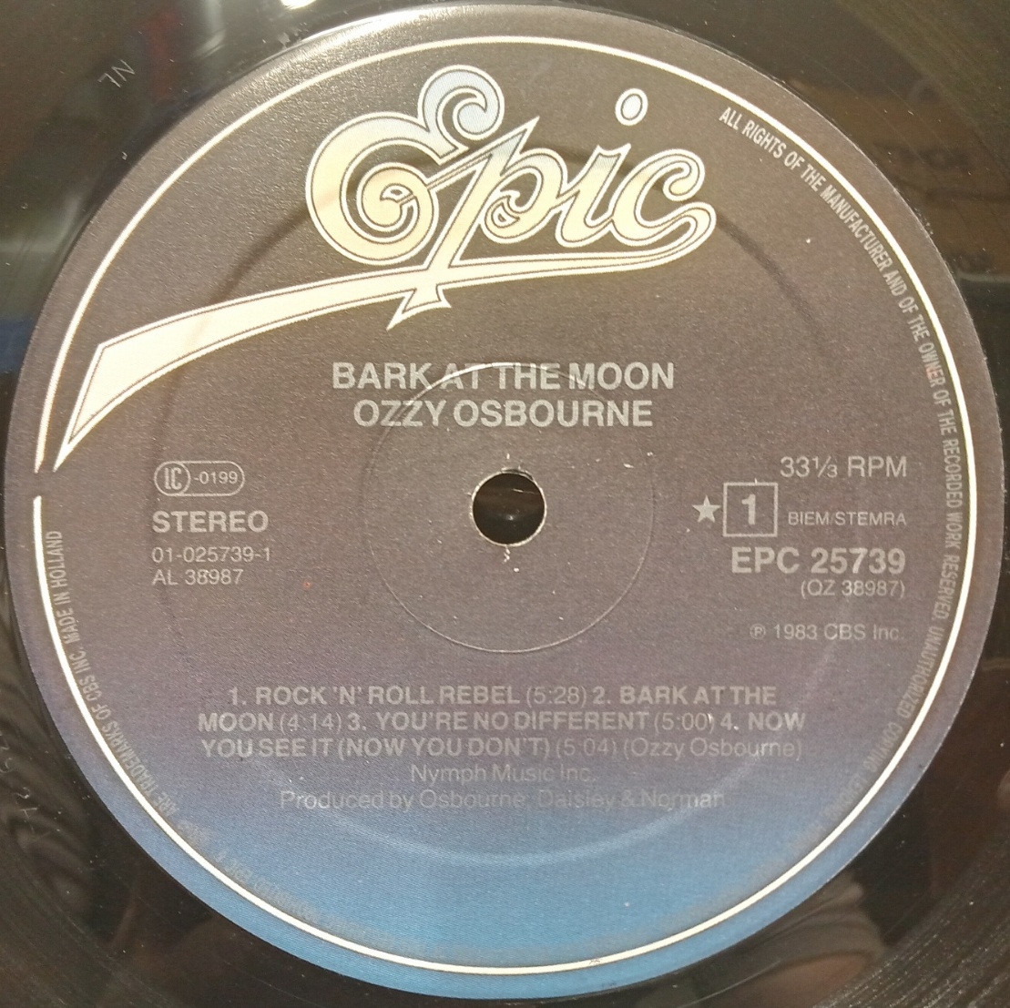 Ozzy Osbourne - Bark At The Moon